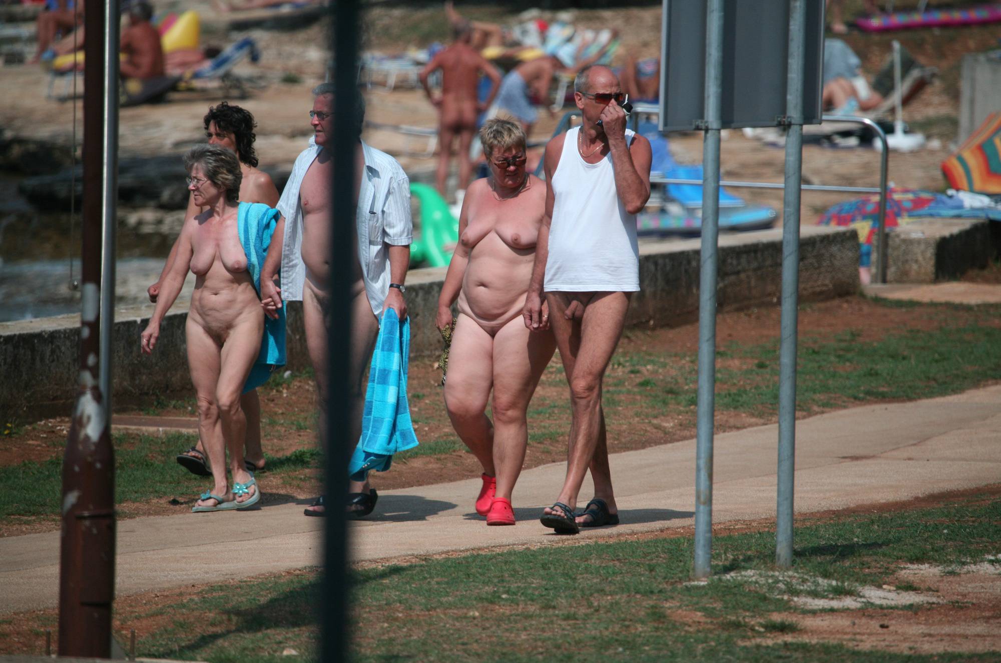 Pure Nudism Photos Crete Shoreview Walk-By - 1