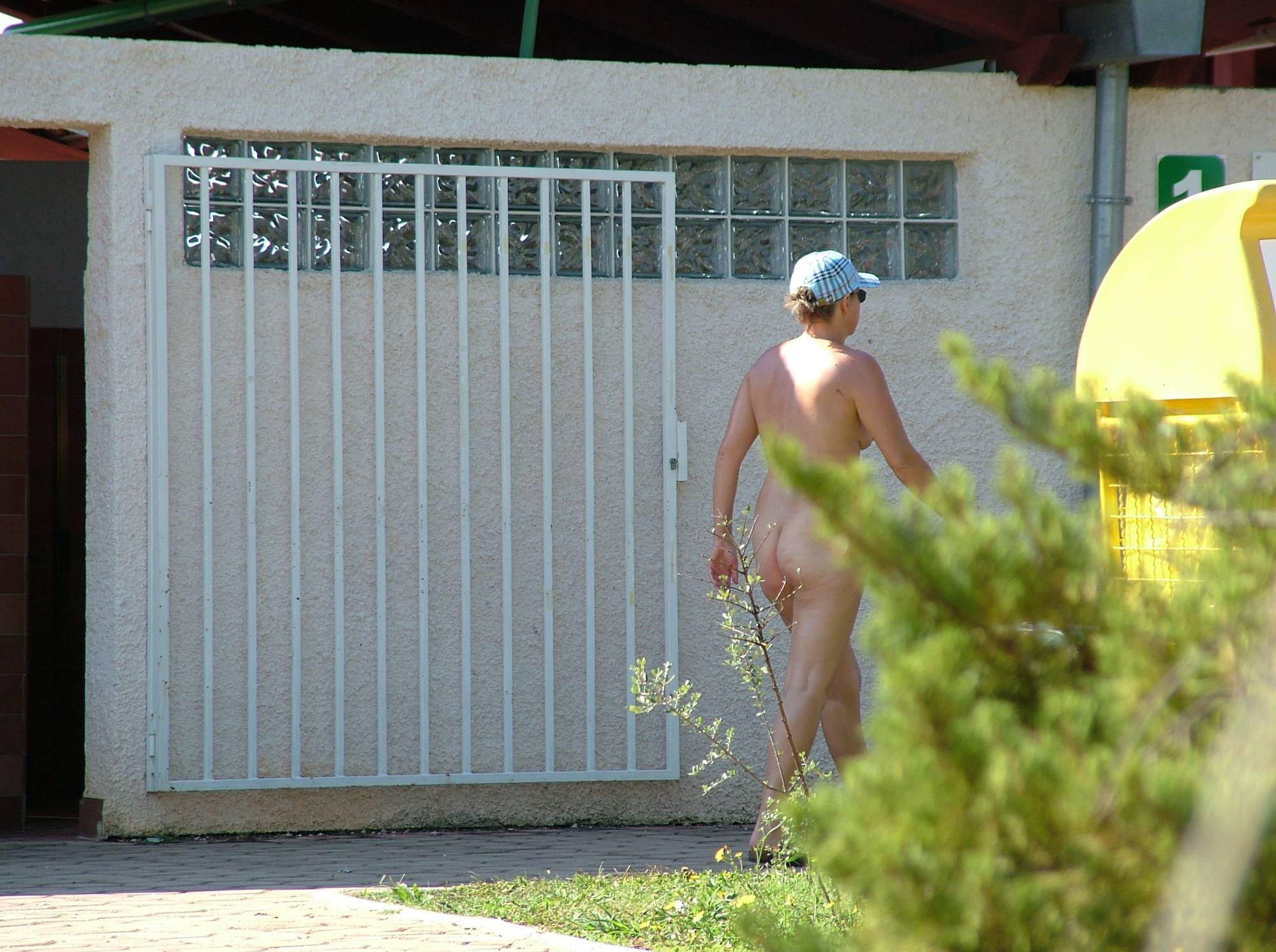 Pure Nudism Images FKK Morning Club House - 2