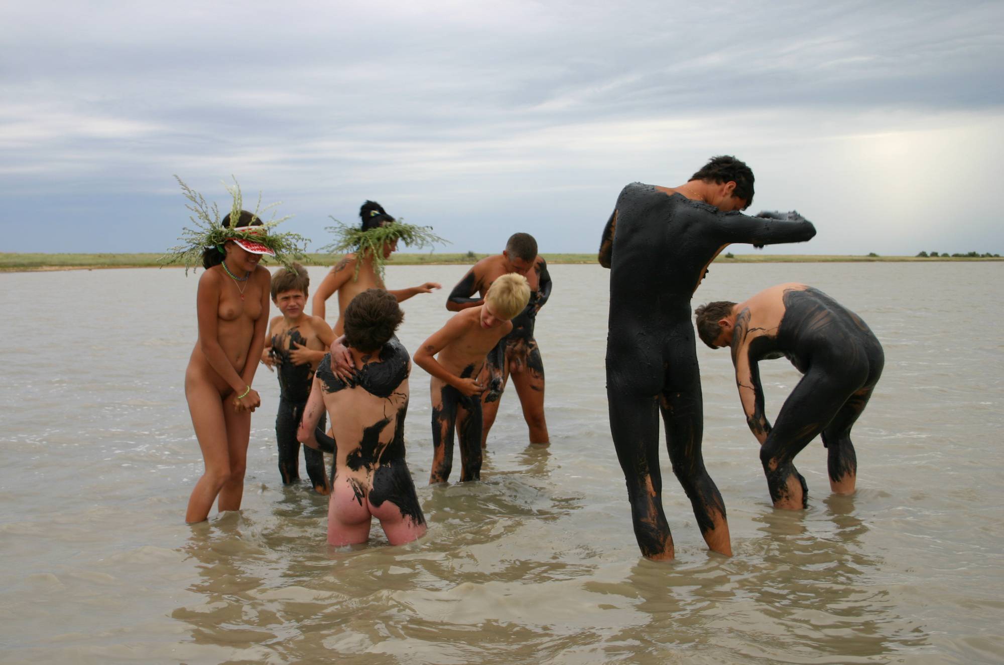 Pure Nudism Images Nude Mud Painted Groups - 3