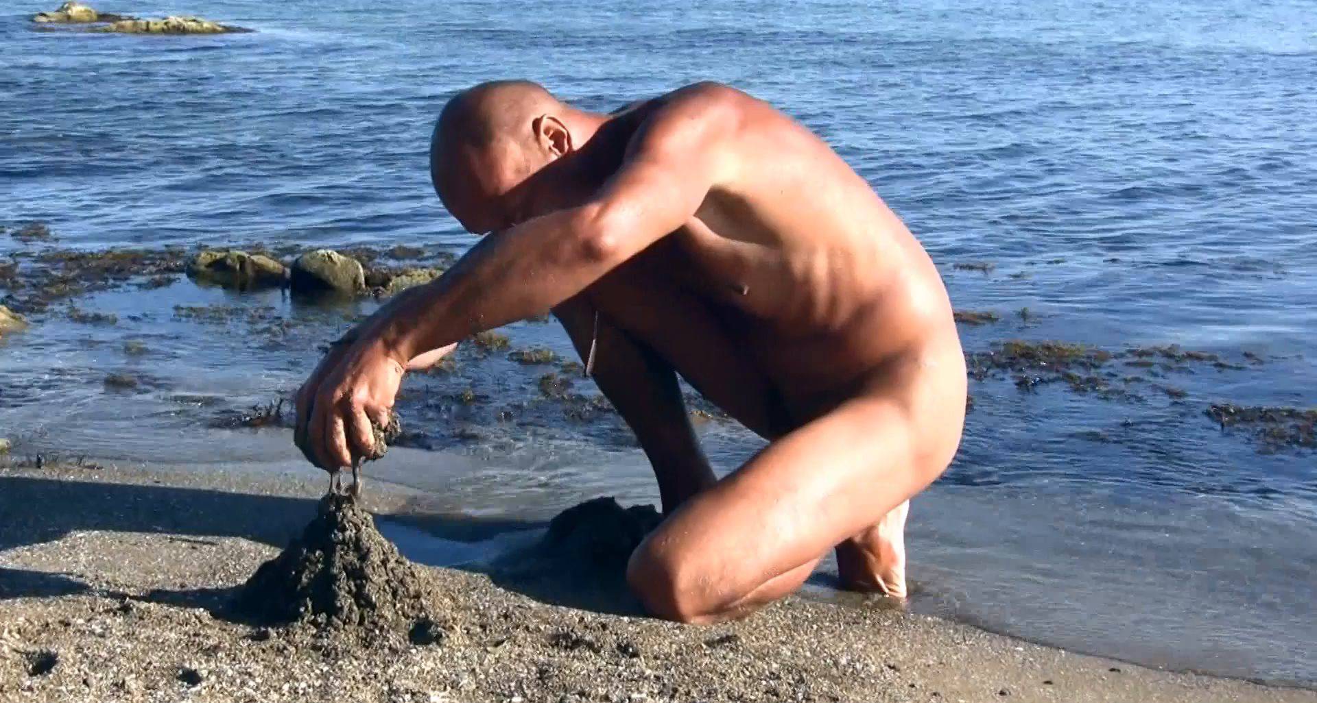 Pure Nudism Videos The Vast Oceanfront - 2