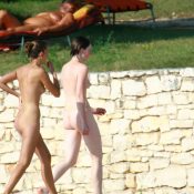 Nude Duet Girls Rail Climb