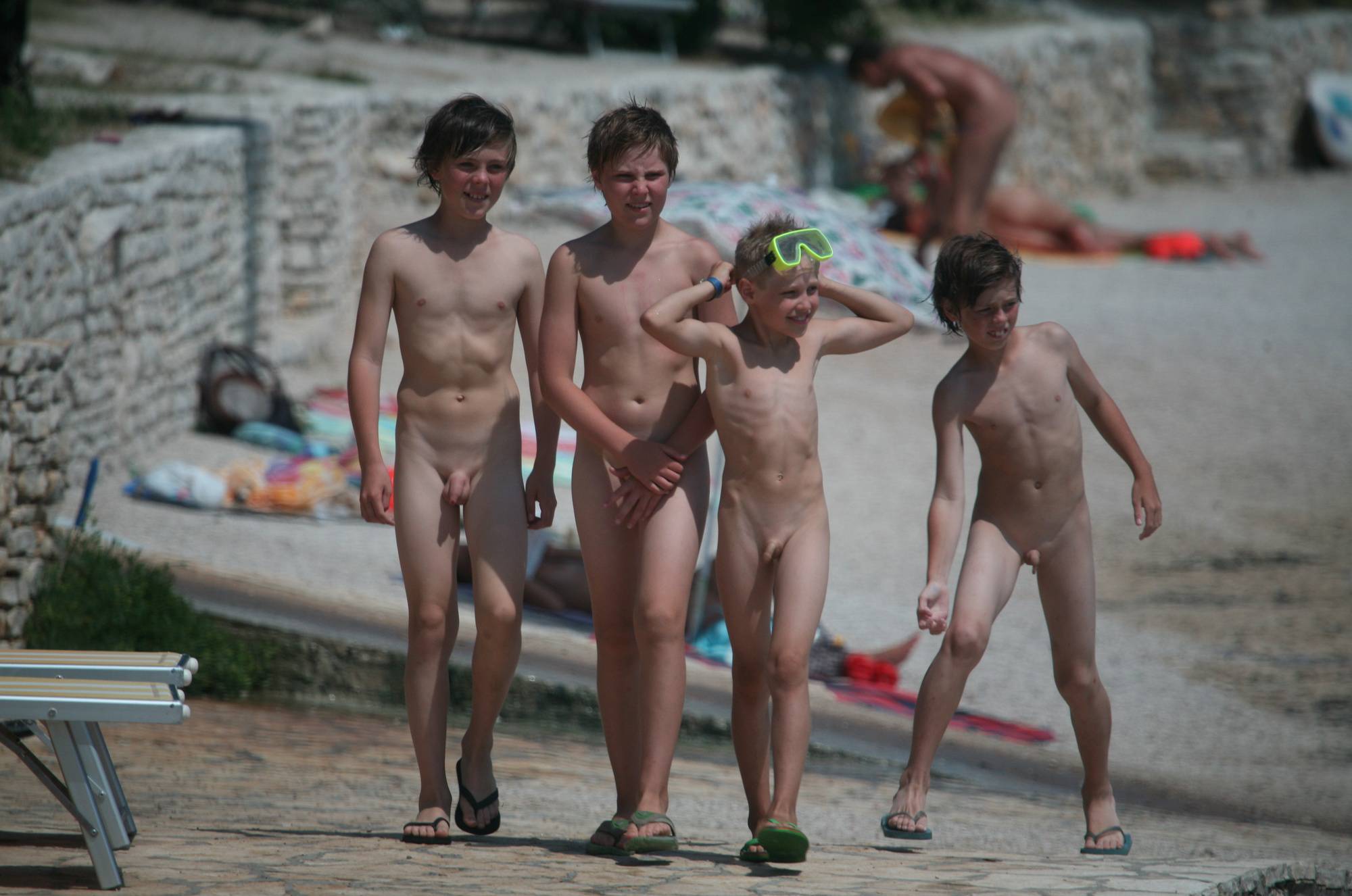 Nudist Photos Boy Nudist Shore Walking - 2